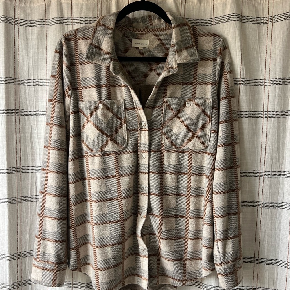Thread & Supply Women’s Plaid Button-Up Shirt, M